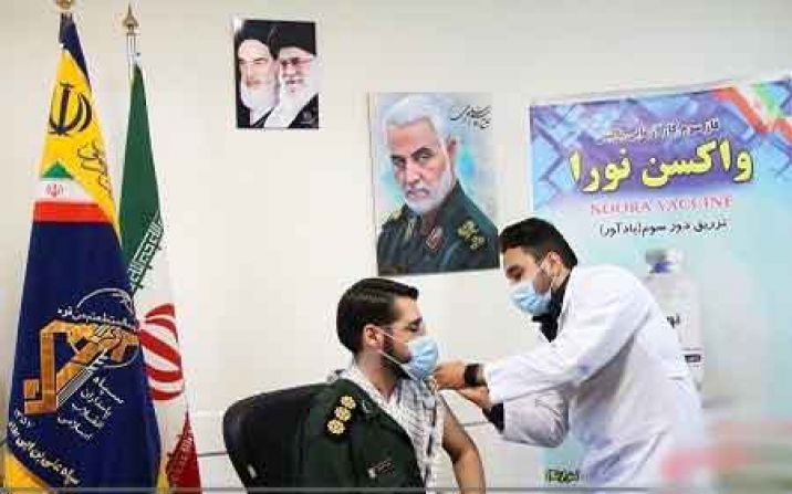جانشین فرمانده سپاه استان قم «واکسن نورا» تزریق کرد جانشین فرمانده سپاه استان قم «واکسن نورا» تزریق کرد